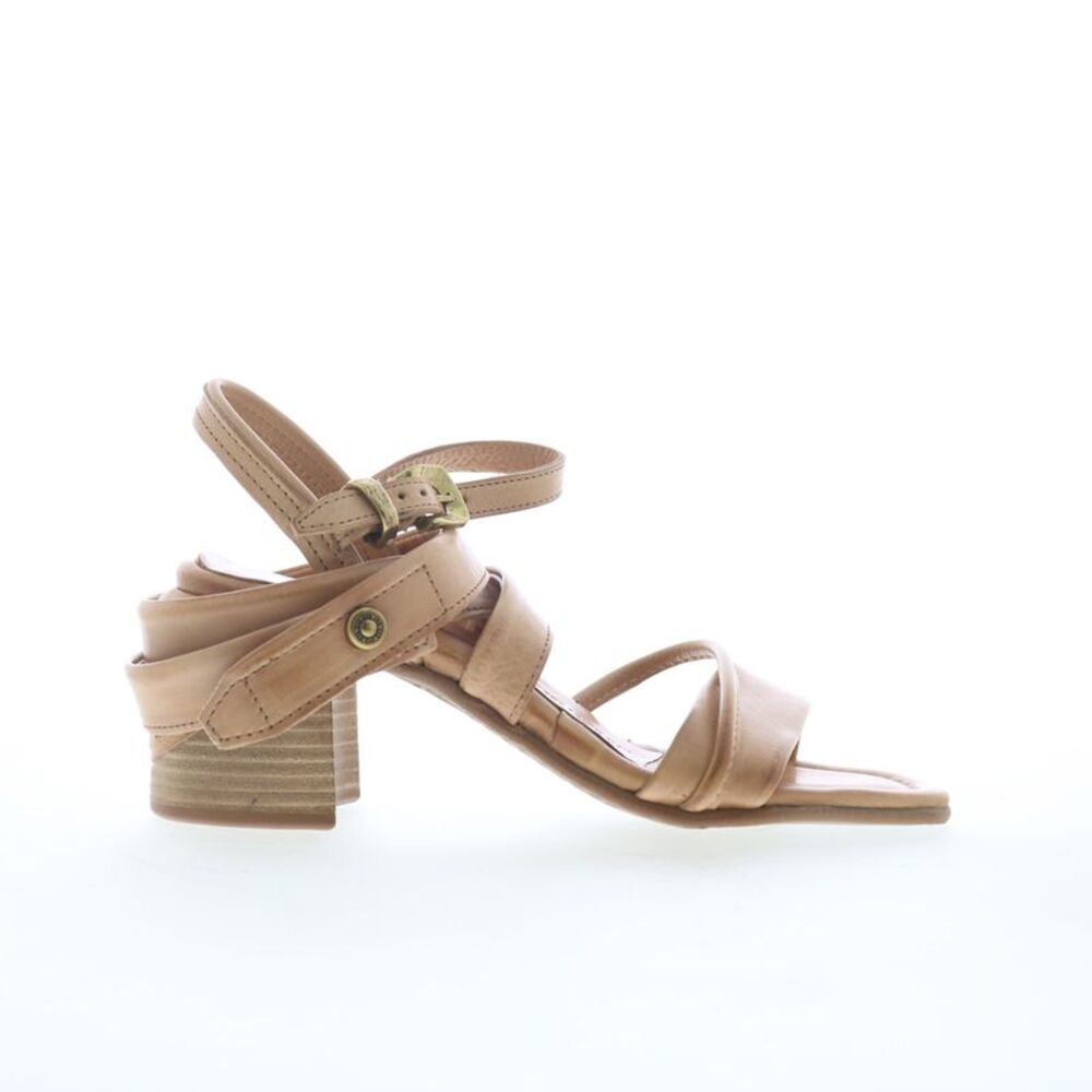 A.S. 98 Womens Mack Beige Shoes (NWT)